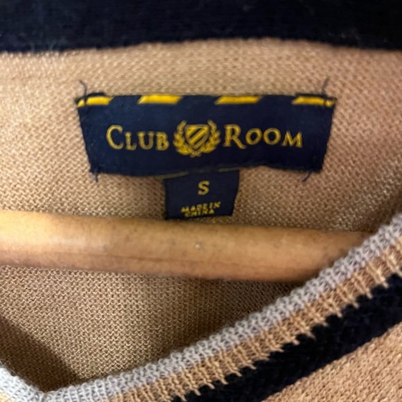 Macy’s Club Room Men’s size S V-Neck sweater in Tan with Black and Grey collar. - Picture 2 of 3